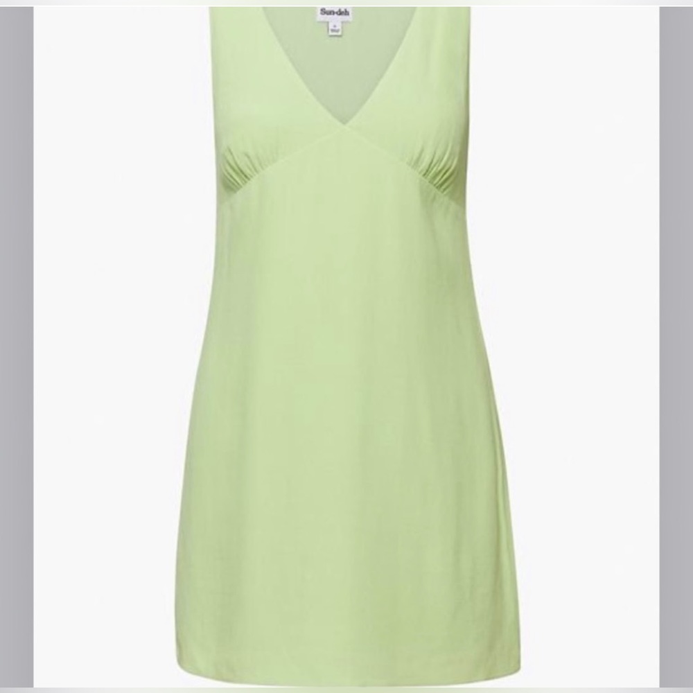 Aritzia Sunday Best Theo Dress in Sagebrush Green